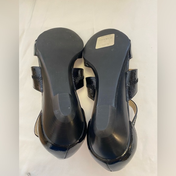 Women’s wedges size 6 1/2M - Picture 8 of 10